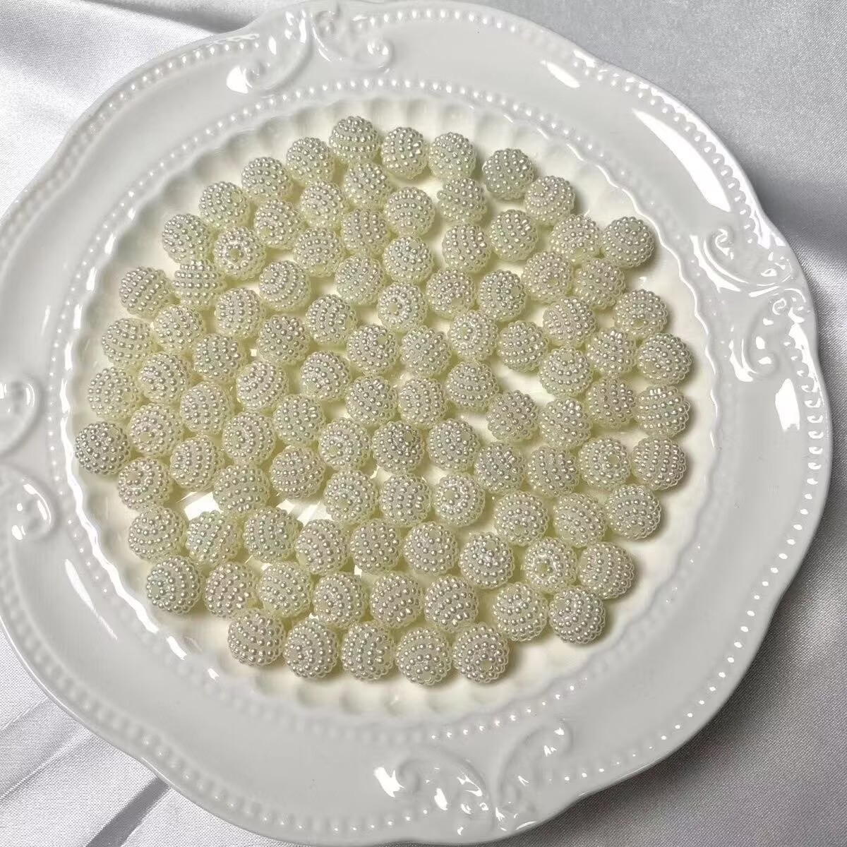 Jewelry Making Event - 10/12/14/20mm White Acrylic ABS Plum Balls
