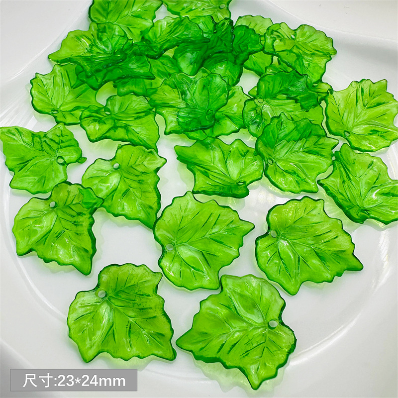about 20pcs Green Acrylic Leaf - Jewelry Making Event recension och pris