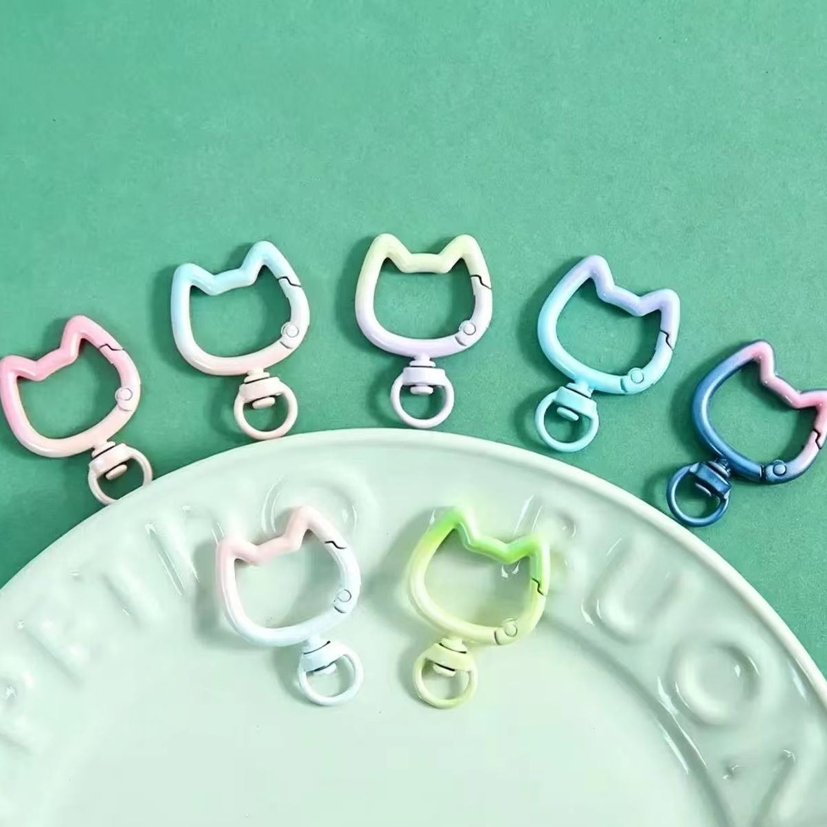5-10PCS Gradient Cute Cat Clas - Jewelry Making Pins recension och pris